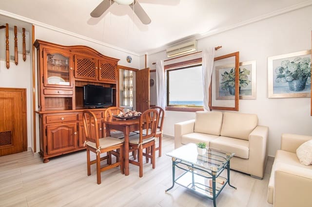 3 soverom Hus til salgs i Calas Santiago Bernabéu, Santa Pola med svømmebasseng garasje - € 299 000 (Ref: 9972445)
