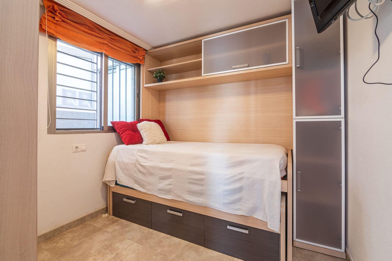 2 bedroom Apartment for sale in Santa Pola with pool garage - € 215,000 (Ref: 9972446)