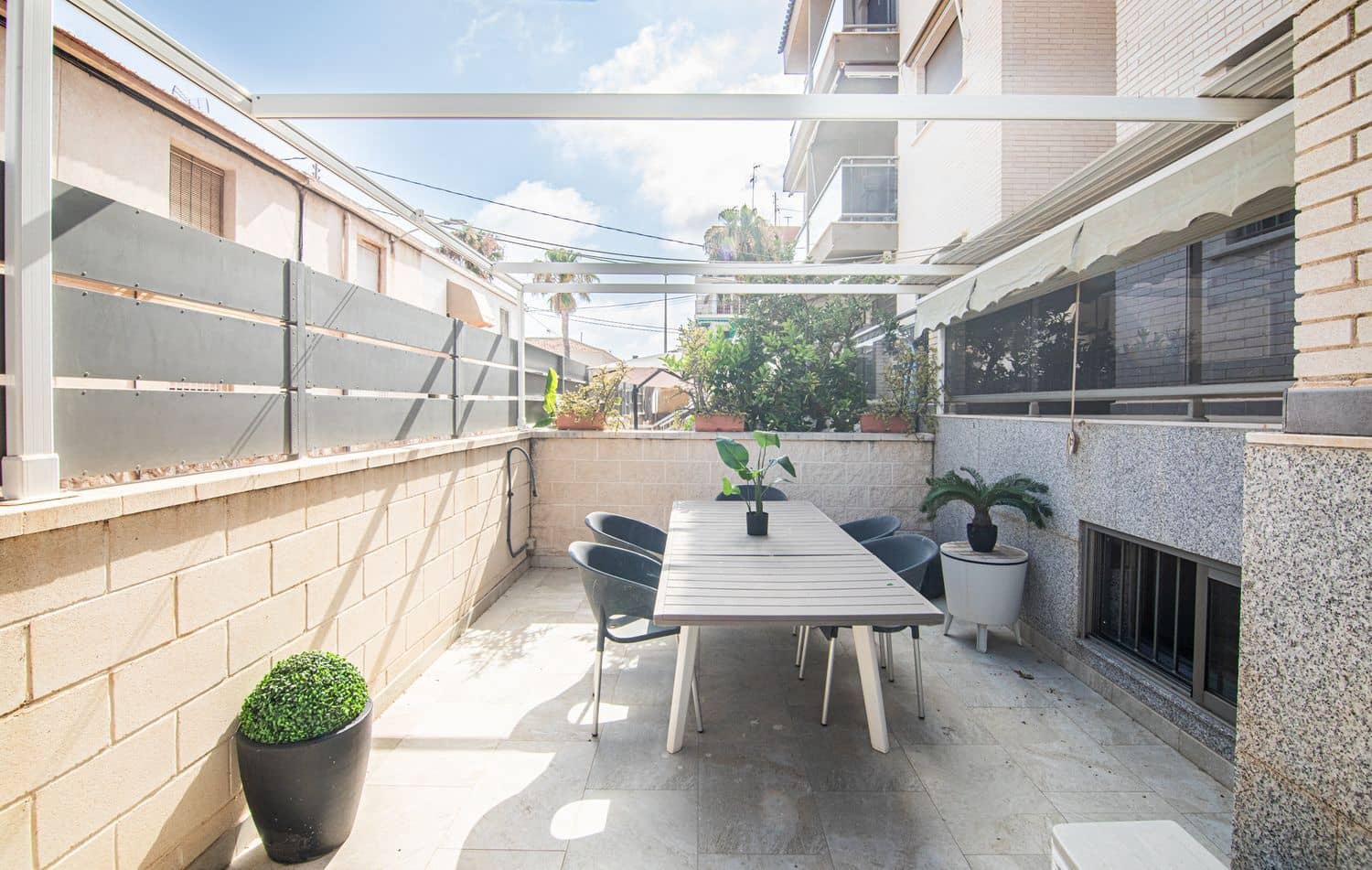 2 bedroom Apartment for sale in Santa Pola with pool garage - € 215,000 (Ref: 9972446)