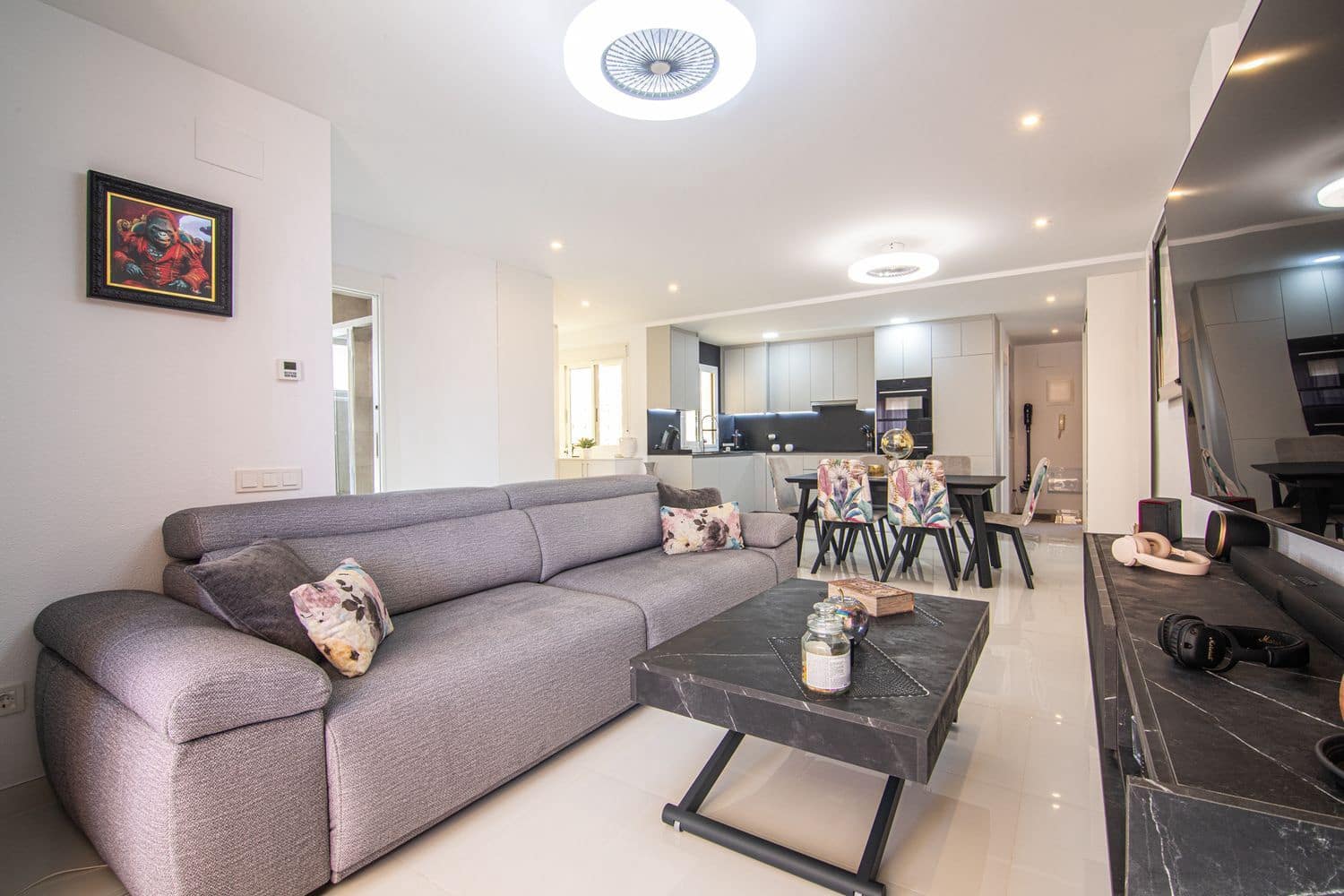 2 soveværelse Lejlighed til salg i Santa Pola med swimmingpool garage - € 299.000 (Ref: 9972447)