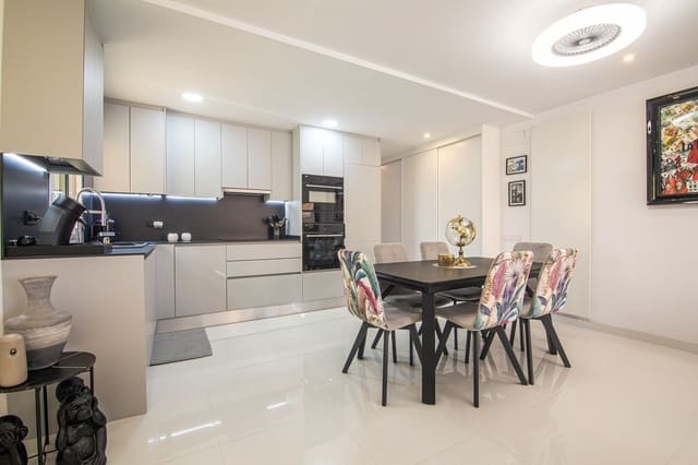 2 soverom Leilighet til salgs i Calas Santiago Bernabéu, Santa Pola med svømmebasseng garasje - € 299 000 (Ref: 9972447)
