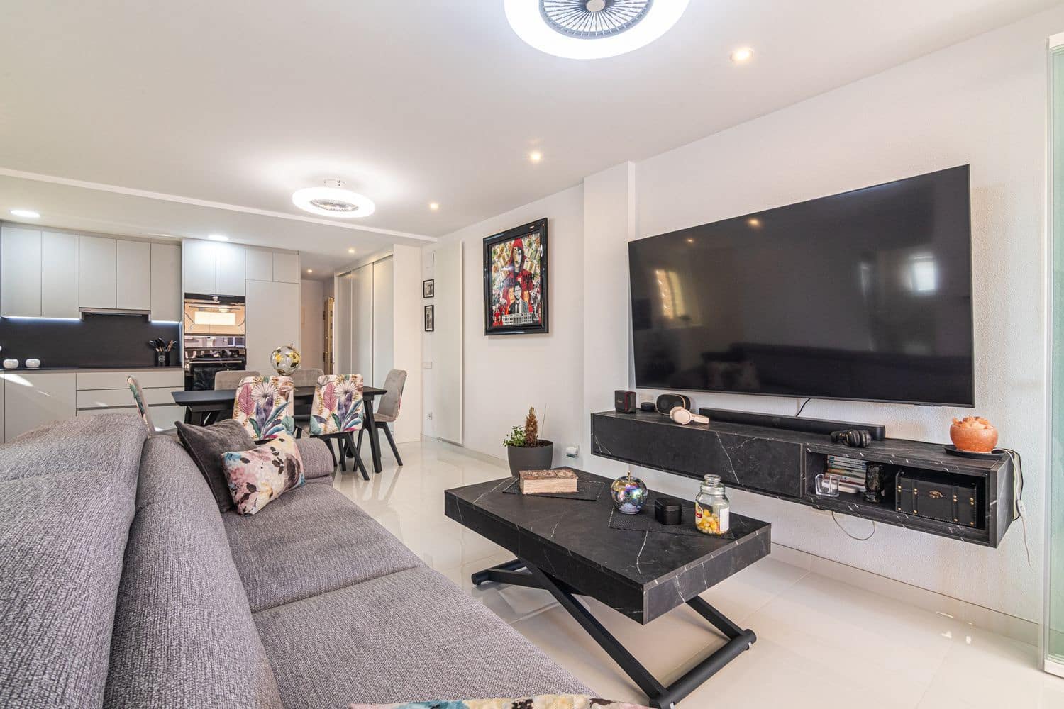 2 soveværelse Lejlighed til salg i Santa Pola med swimmingpool garage - € 299.000 (Ref: 9972447)