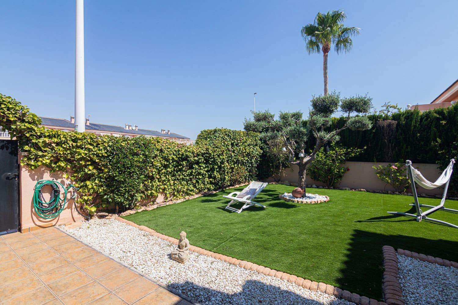 2 soveværelse Byhus til salg i Gran Alacant med swimmingpool garage - € 348.000 (Ref: 9972448)