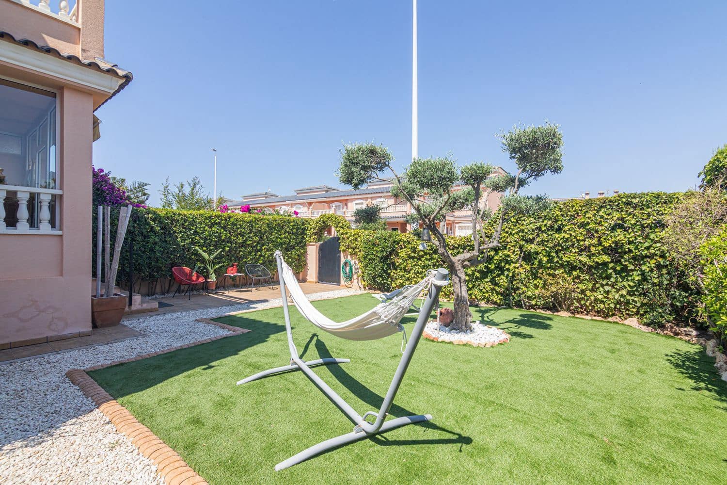 2 soveværelse Byhus til salg i Gran Alacant med swimmingpool garage - € 348.000 (Ref: 9972448)