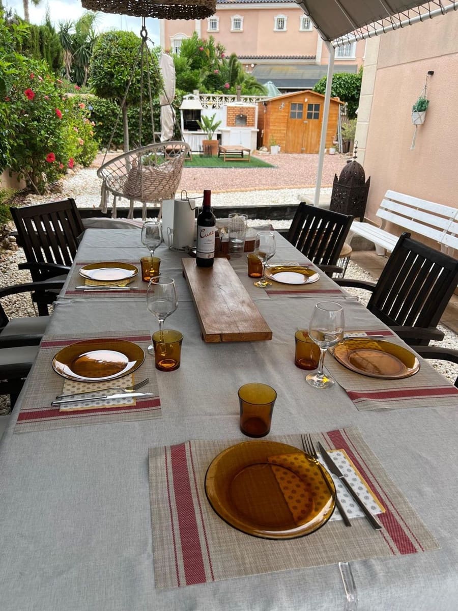 2 soveværelse Byhus til salg i Gran Alacant med swimmingpool garage - € 348.000 (Ref: 9972448)