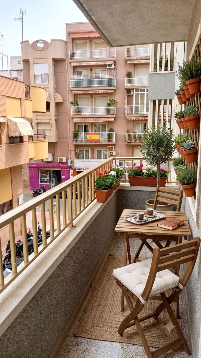3 bedroom Apartment for sale in Santa Pola with garage - € 215,000 (Ref: 9972449)