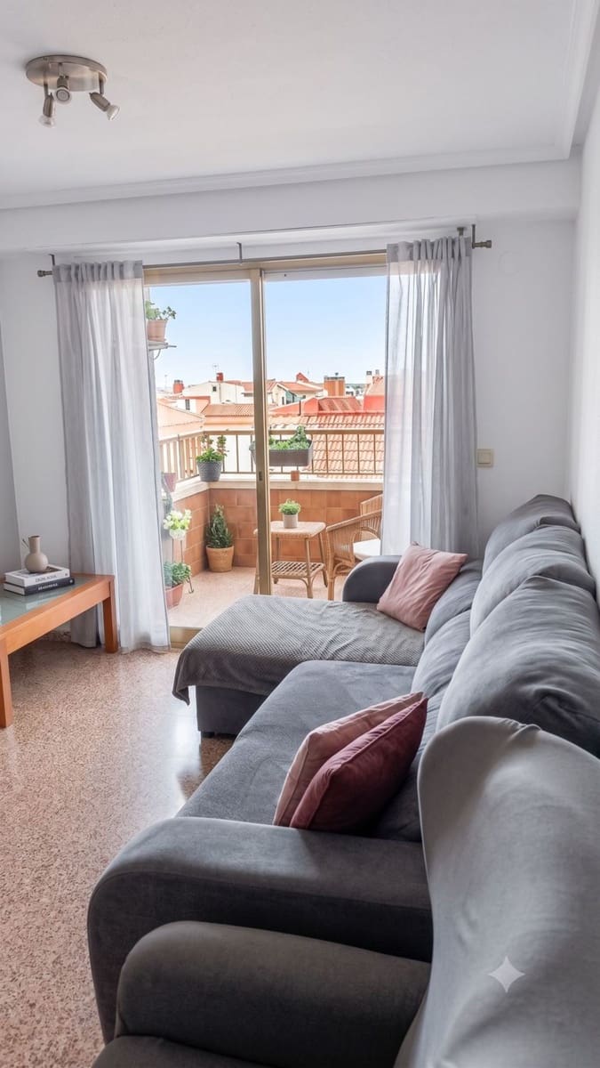 3 bedroom Apartment for sale in Santa Pola with garage - € 215,000 (Ref: 9972449)