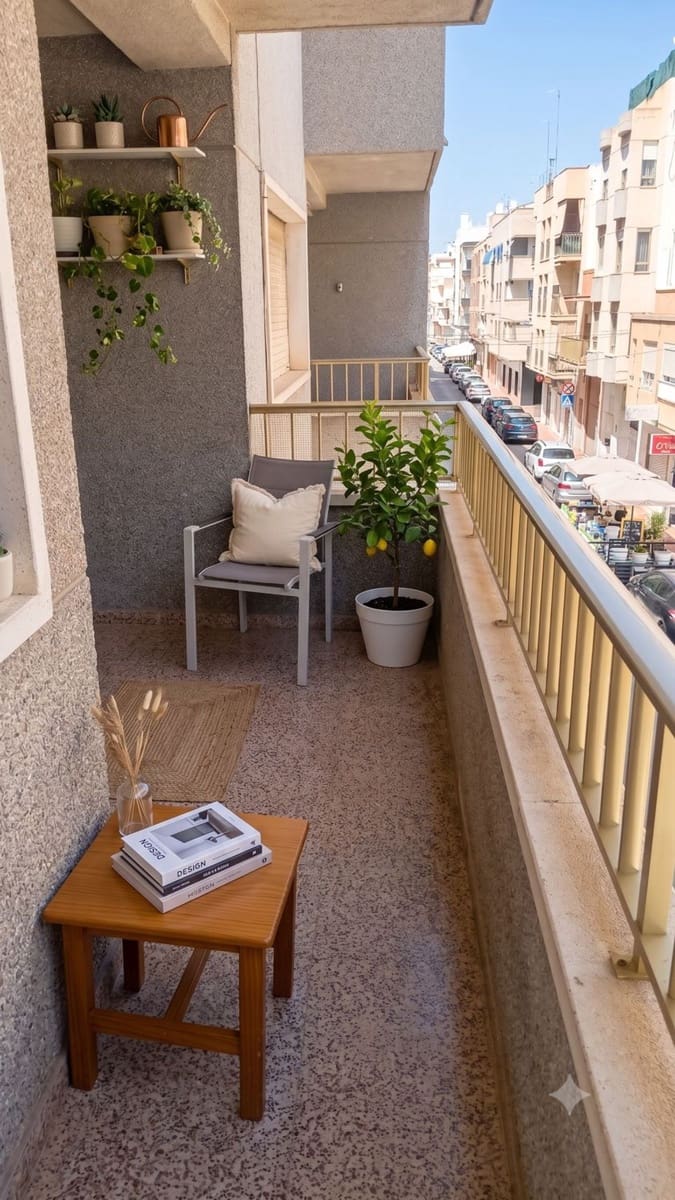3 bedroom Apartment for sale in Santa Pola with garage - € 215,000 (Ref: 9972449)