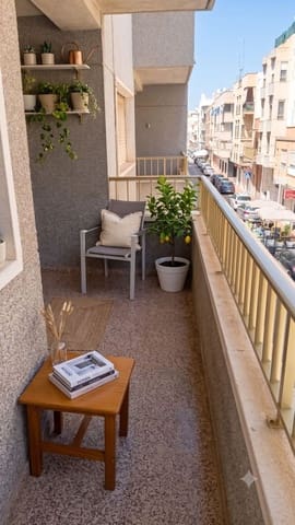 3 slaapkamer Appartement te koop in Centro, Santa Pola met garage - € 215.000 (Ref: 9972449)