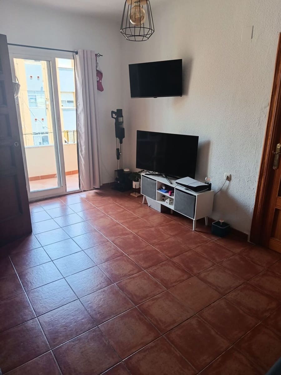 3 sypialnia Apartament na sprzedaż w Miasto Alicante / Alacant z garażem - 79 000 € (Ref: 9972450)