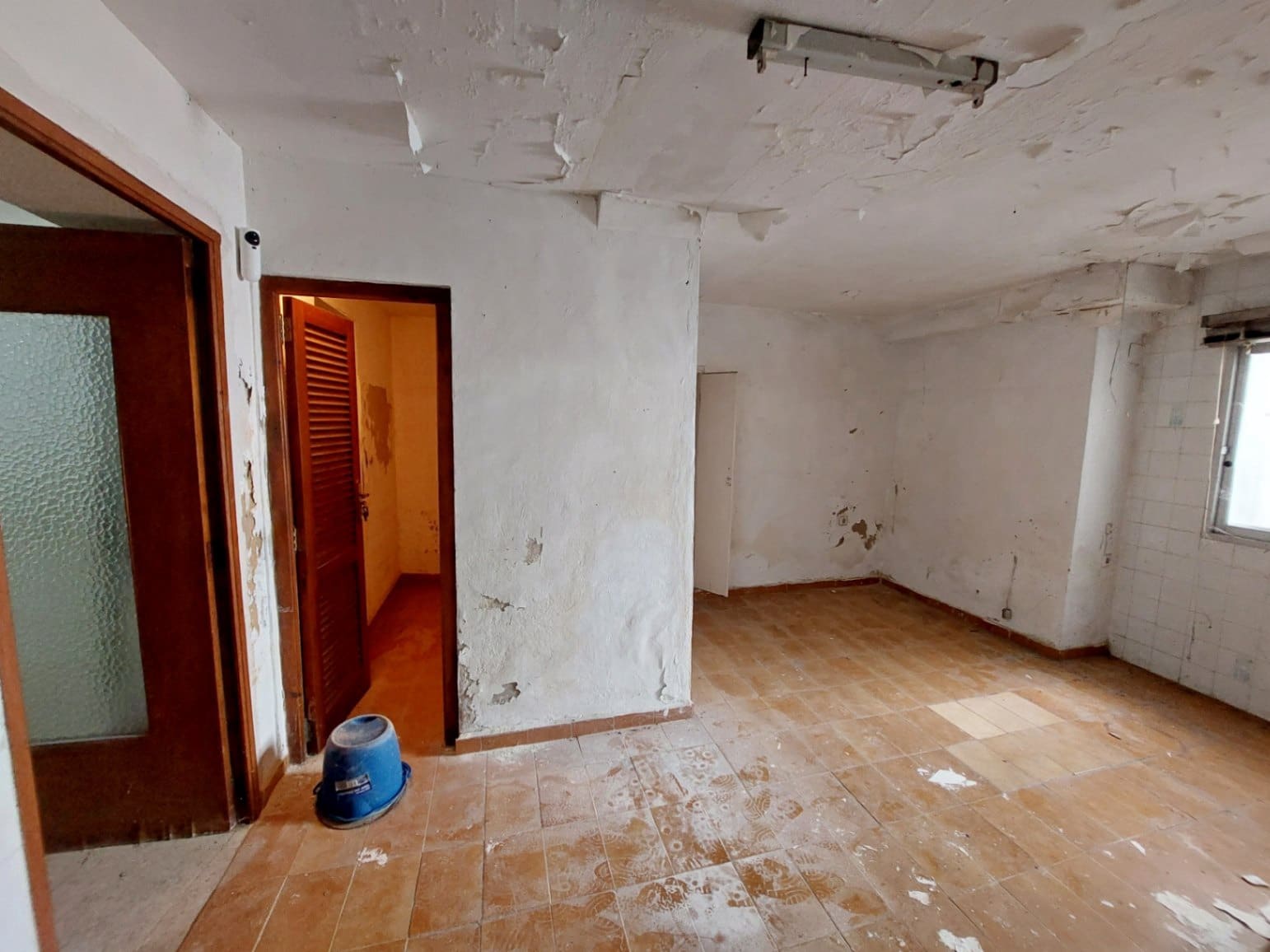 Local Comercial de 2 habitaciones en Dénia en venta con garaje - 210.000 € (Ref: 10106448)