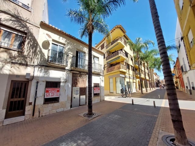 2 Zimmer Apartment zu verkaufen in Centro Urbano, Dénia mit Garage - 210.000 € (Ref: 10106450)