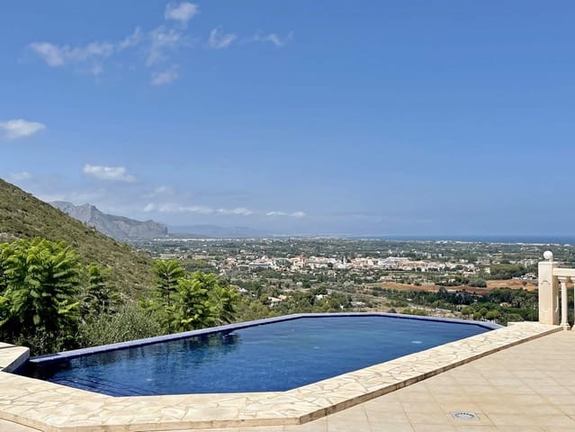 3 chambre Villa/Maison à vendre à La Pedrera - Vessanes, Dénia avec piscine garage - 849 000 € (Ref: 8245816)