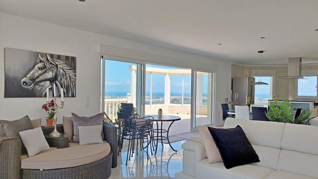 3 chambre Villa/Maison à vendre à La Pedrera - Vessanes, Dénia avec piscine garage - 849 000 € (Ref: 8245816)