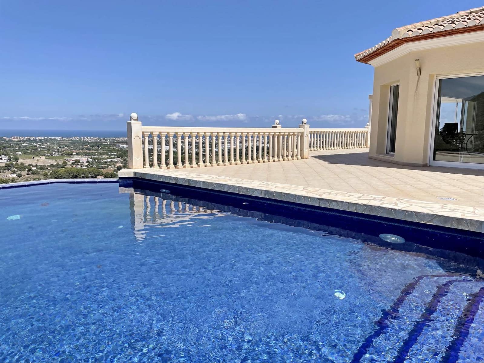 3 chambre Villa/Maison à vendre à Denia avec piscine garage - 849 000 € (Ref: 8245816)