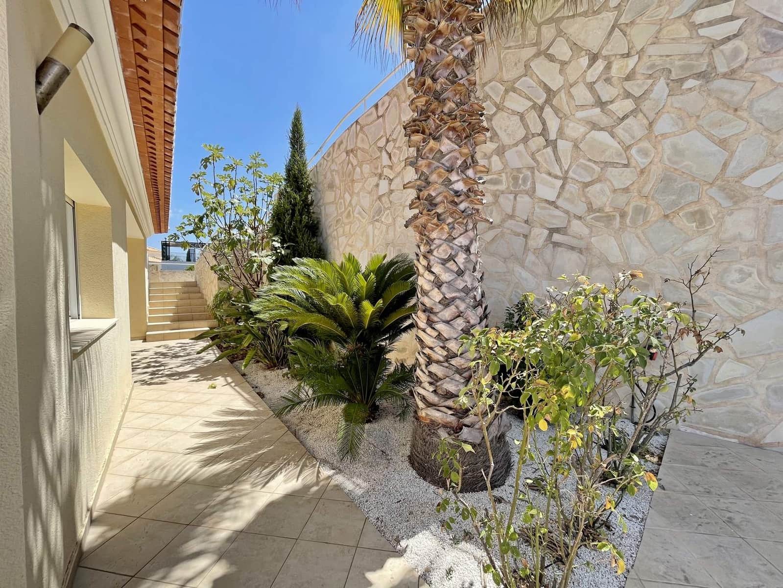 3 chambre Villa/Maison à vendre à Denia avec piscine garage - 849 000 € (Ref: 8245816)
