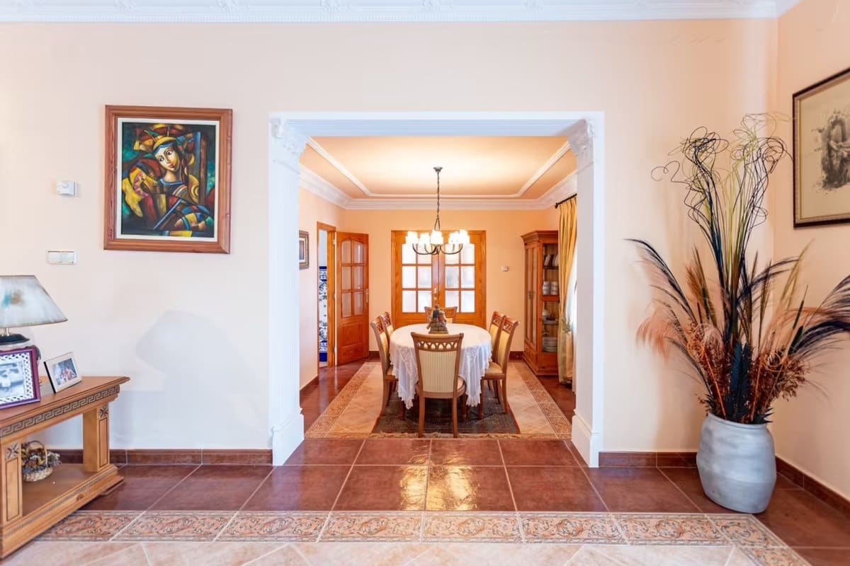 4 soverom Villa til salgs i Denia med svømmebasseng garasje - € 749 000 (Ref: 8245817)