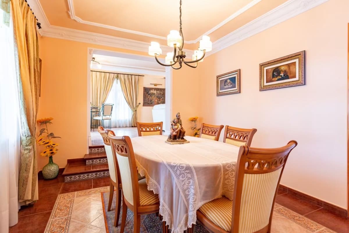 4 soverom Villa til salgs i Denia med svømmebasseng garasje - € 749 000 (Ref: 8245817)