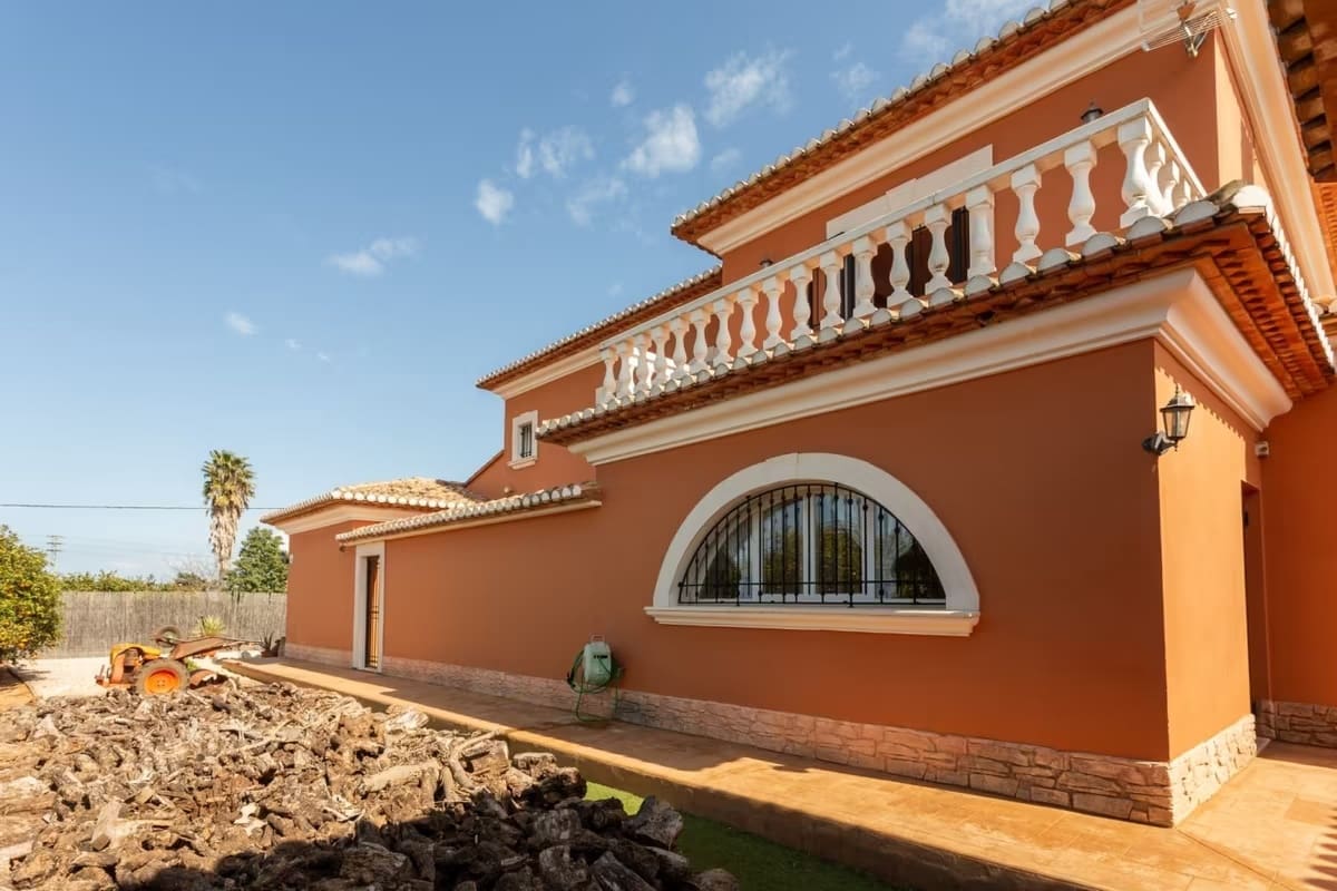 4 soverom Villa til salgs i Denia med svømmebasseng garasje - € 749 000 (Ref: 8245817)