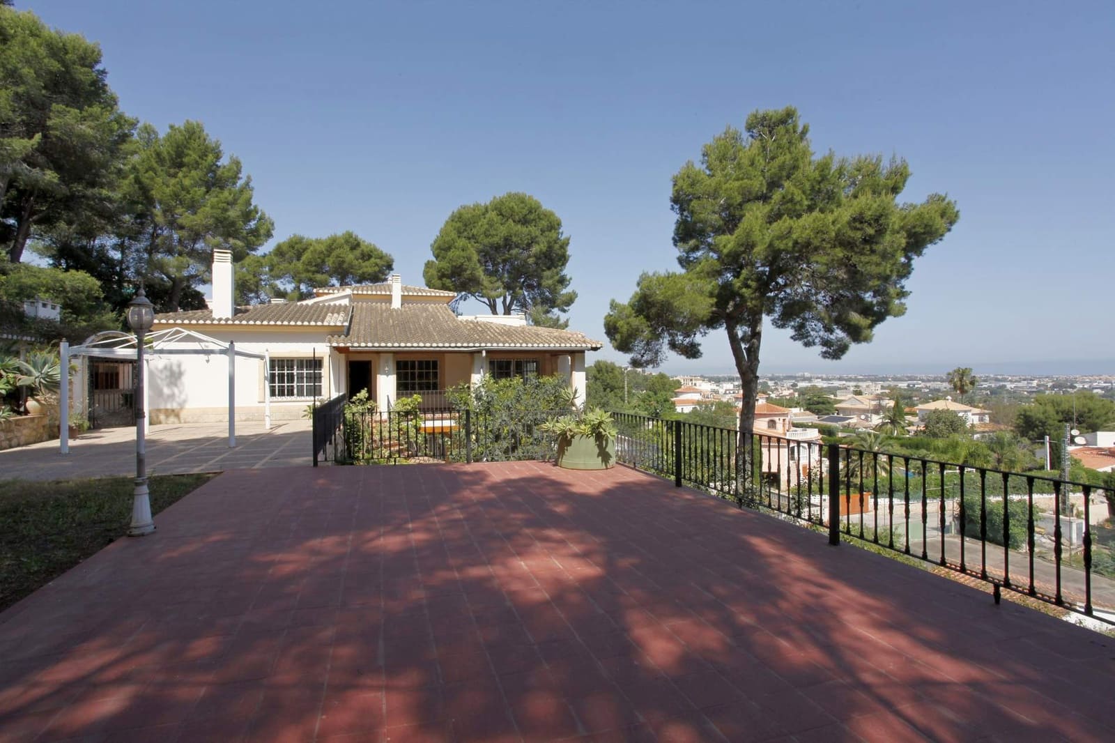 6 soverom Villa til salgs i Denia med svømmebasseng garasje - € 1 450 000 (Ref: 8245837)