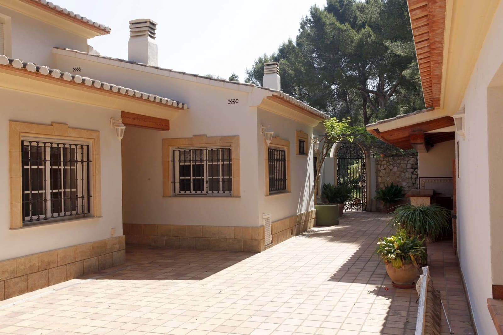 6 soverom Villa til salgs i Denia med svømmebasseng garasje - € 1 450 000 (Ref: 8245837)