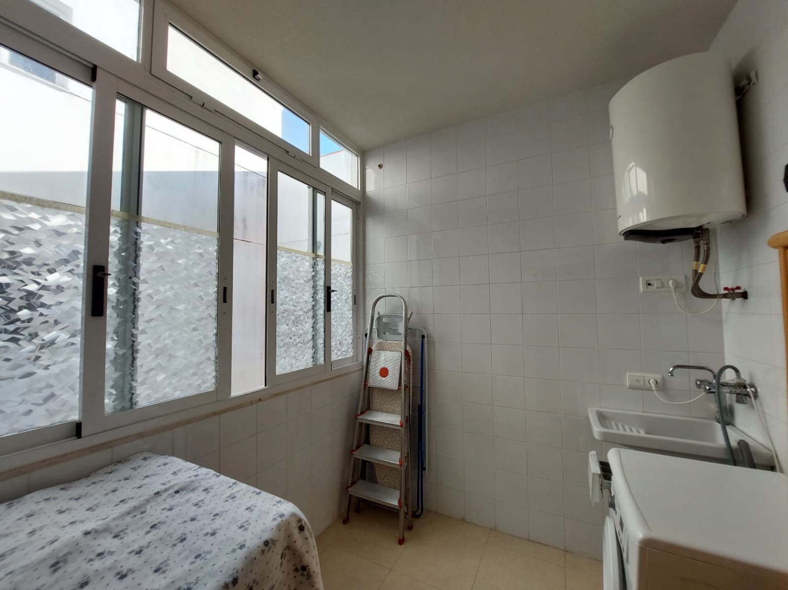 2 makuuhuone Huoneisto myytävänä paikassa Pedreguer mukana uima-altaan 
autotalli - 165 000 € (Ref: 9351191)