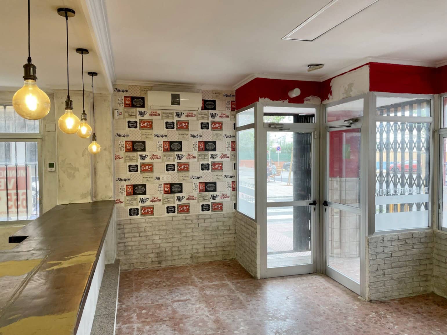 Local Commercial à vendre à Denia - 152 000 € (Ref: 9351192)