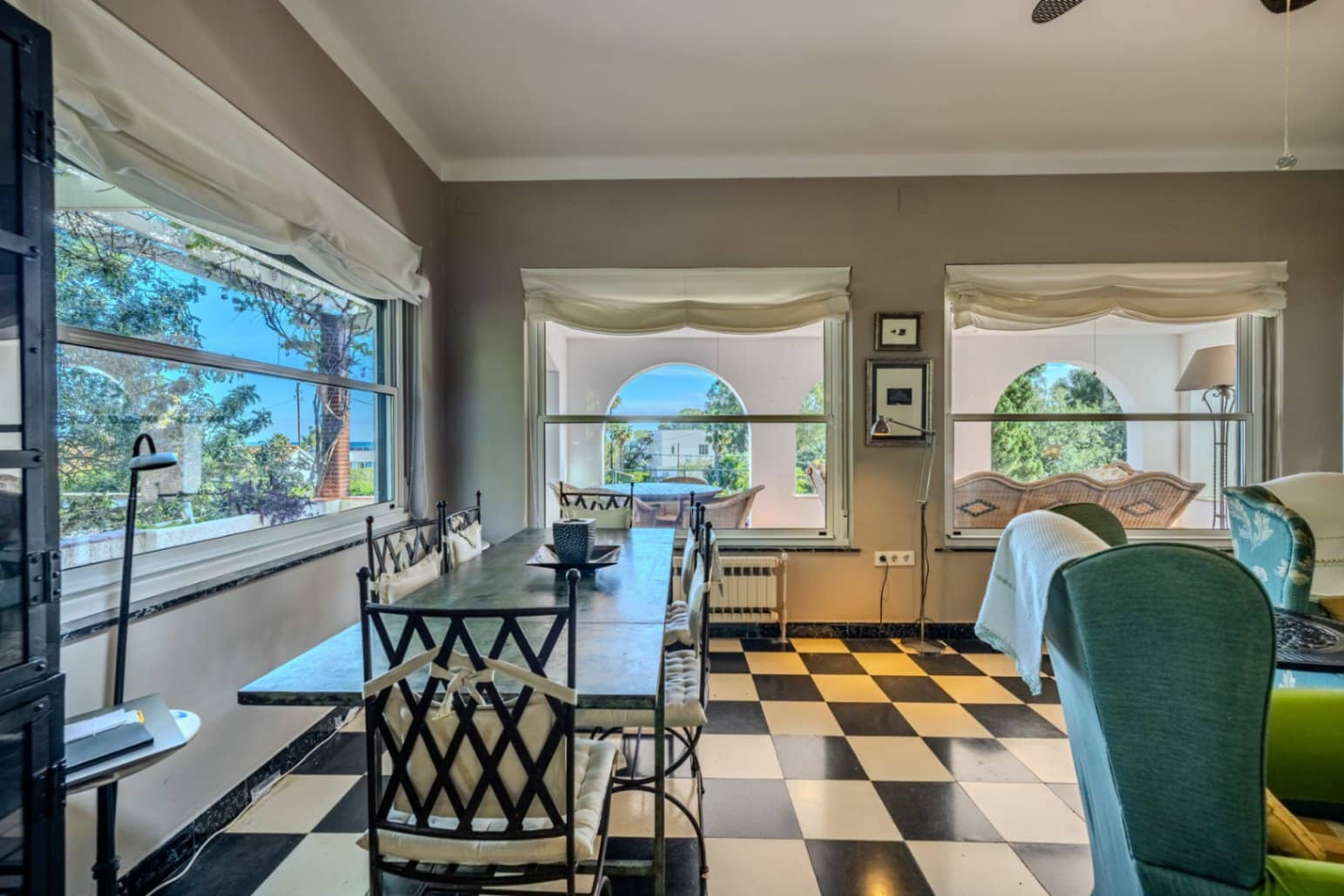 4 quarto Moradia para venda em Denia com garagem - 1 195 000 € (Ref: 9351194)