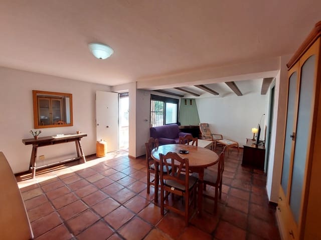 4 bedroom Apartment for sale in Las Rotas / Les Rotes, Dénia with garage - € 310,000 (Ref: 9351196)