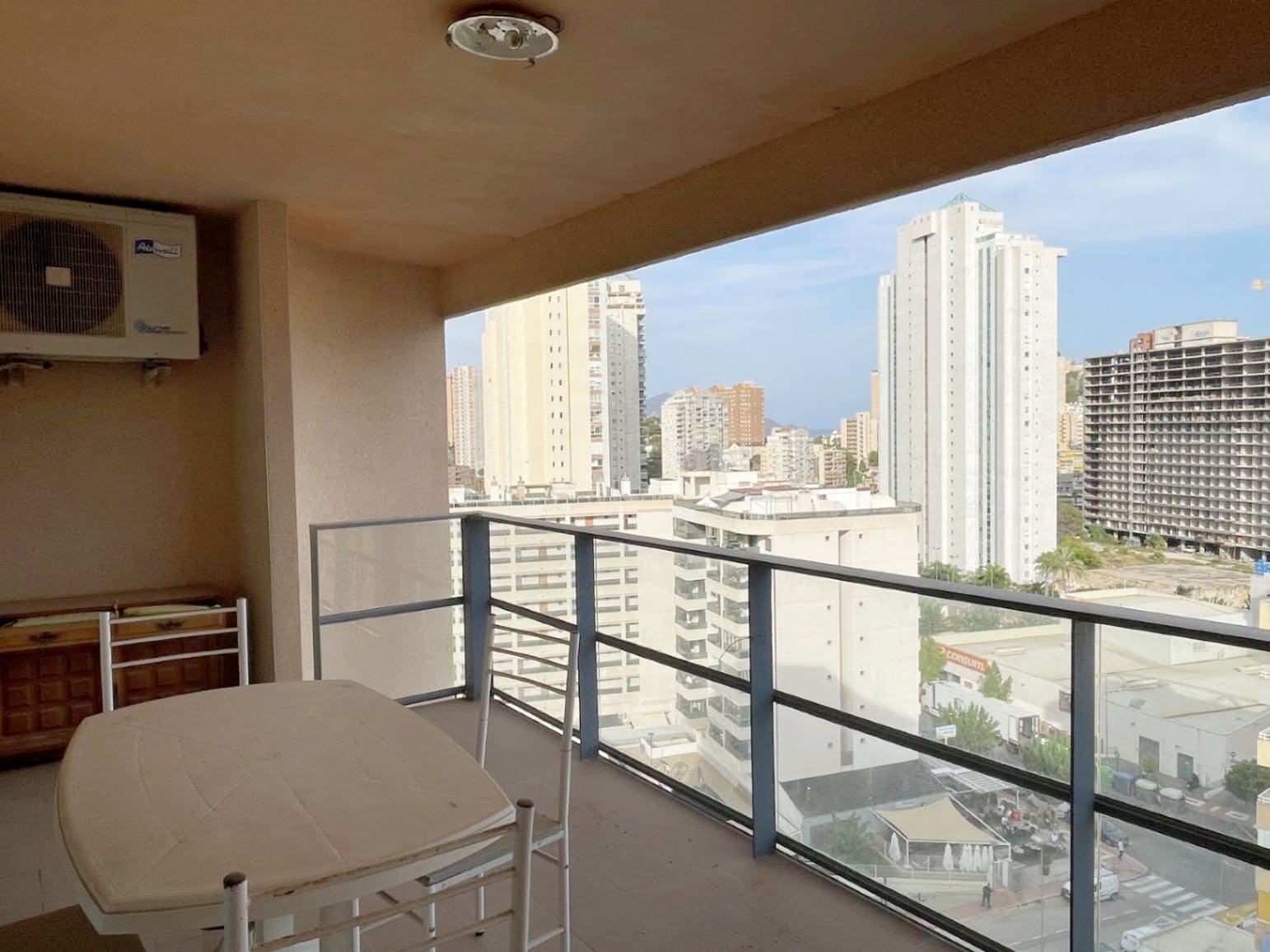 1 bedroom Apartment for sale in La Villajoyosa / Vila Joiosa with pool - € 209,000 (Ref: 9351197)