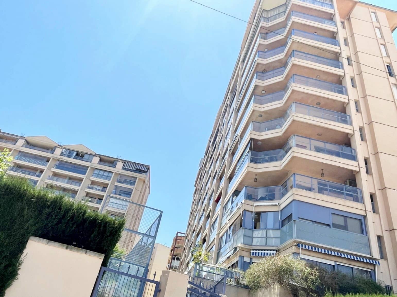 1 bedroom Apartment for sale in La Villajoyosa / Vila Joiosa with pool - € 209,000 (Ref: 9351197)