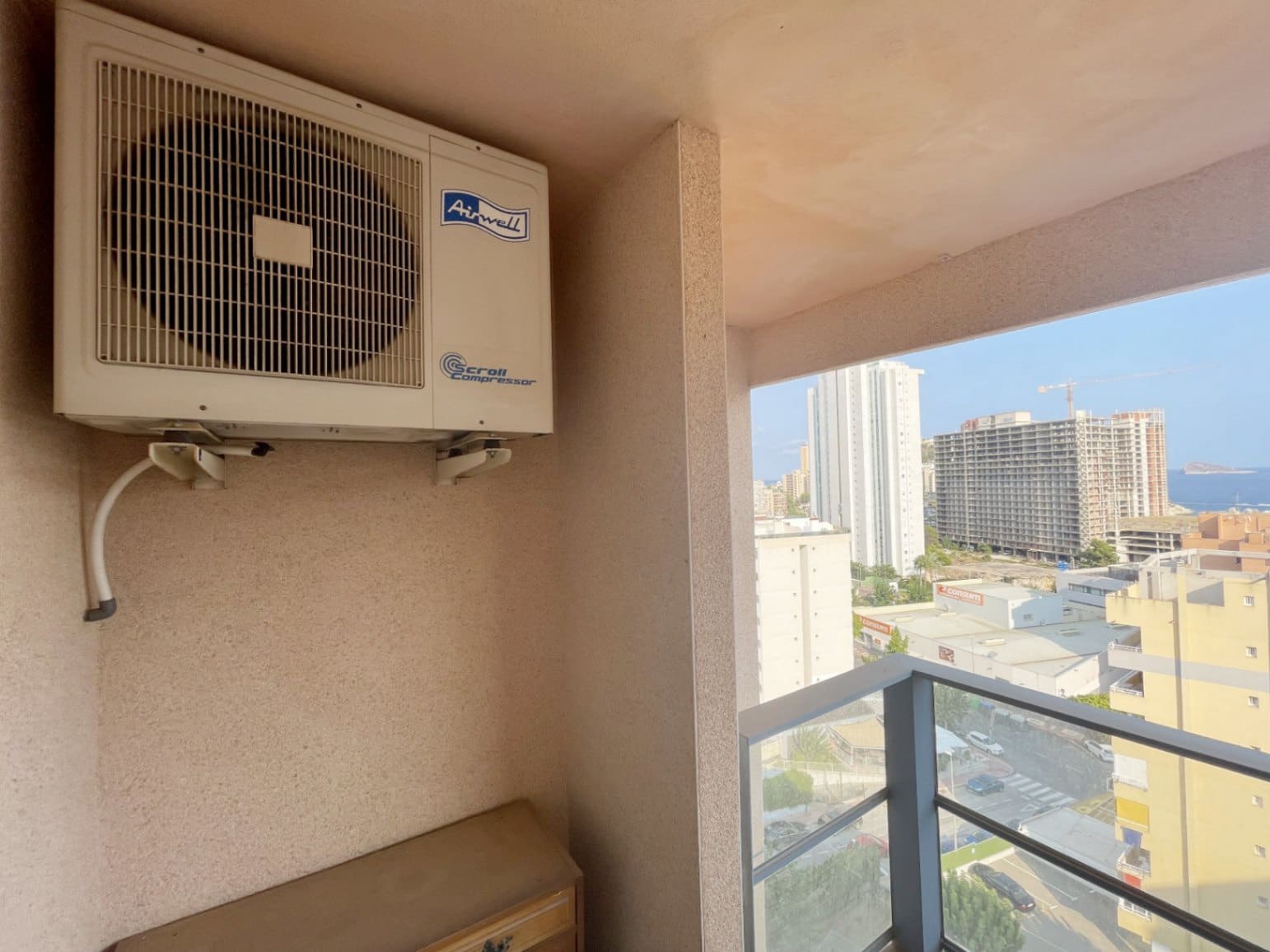 1 bedroom Apartment for sale in La Villajoyosa / Vila Joiosa with pool - € 209,000 (Ref: 9351197)