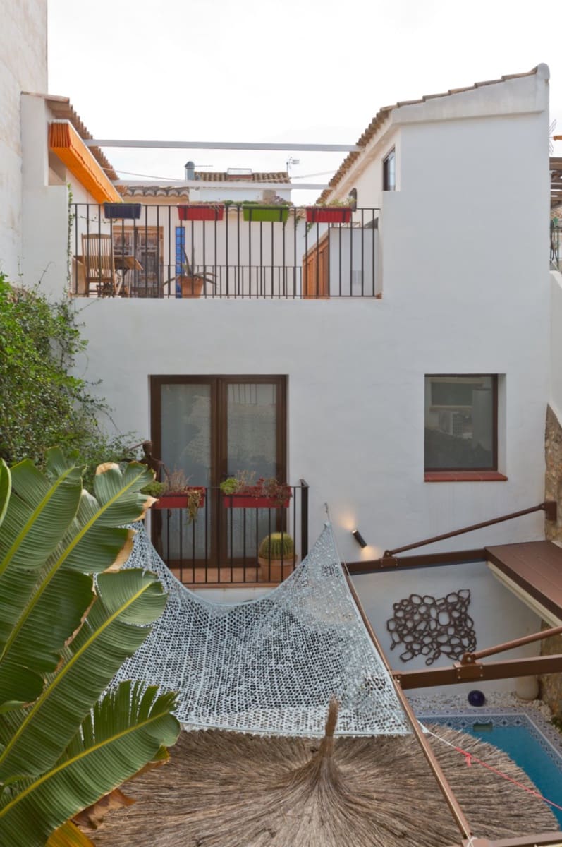 4 bedroom Townhouse for sale in Denia with pool garage - € 1,100,000 (Ref: 9351200)