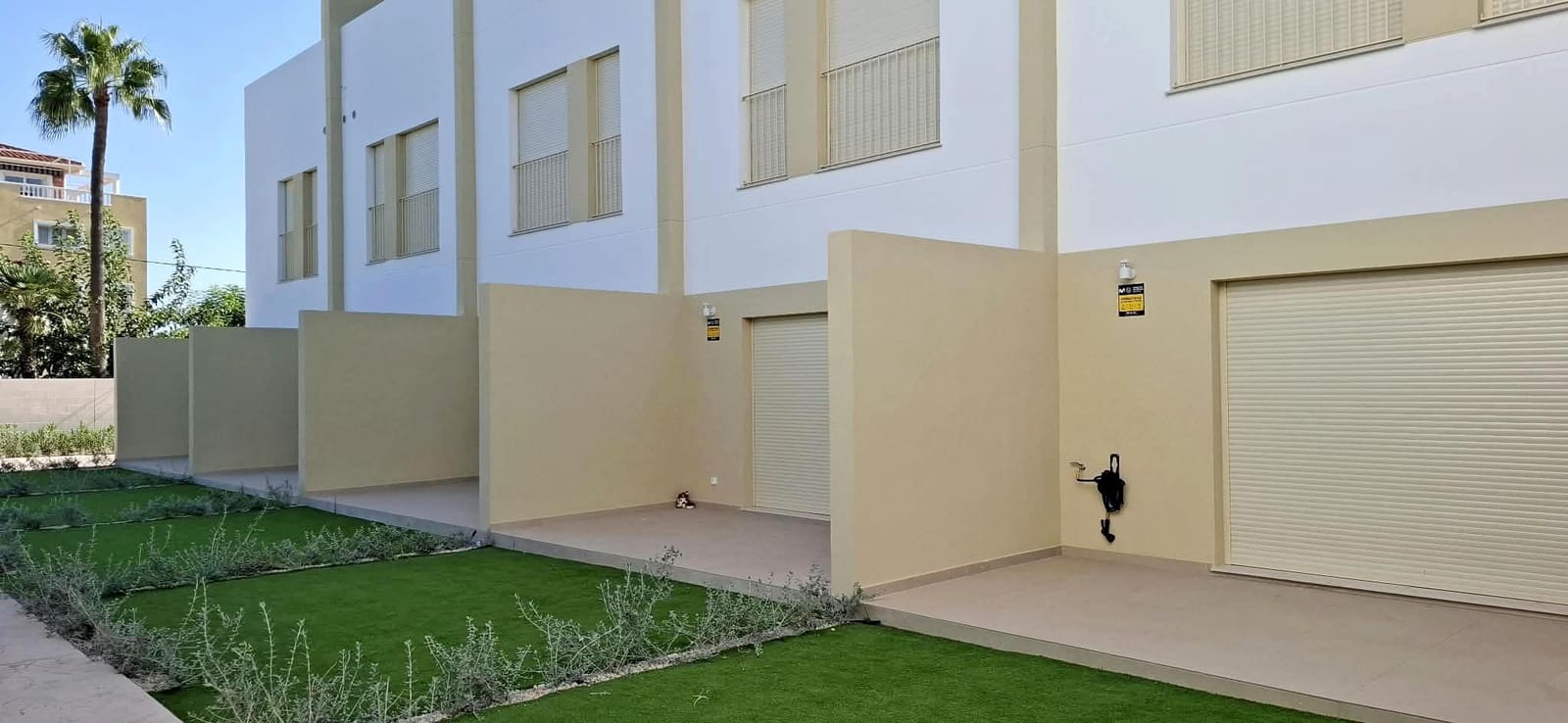 3 sovrum Radhus till salu i Denia med pool garage - 365 000 € (Ref: 9882589)
