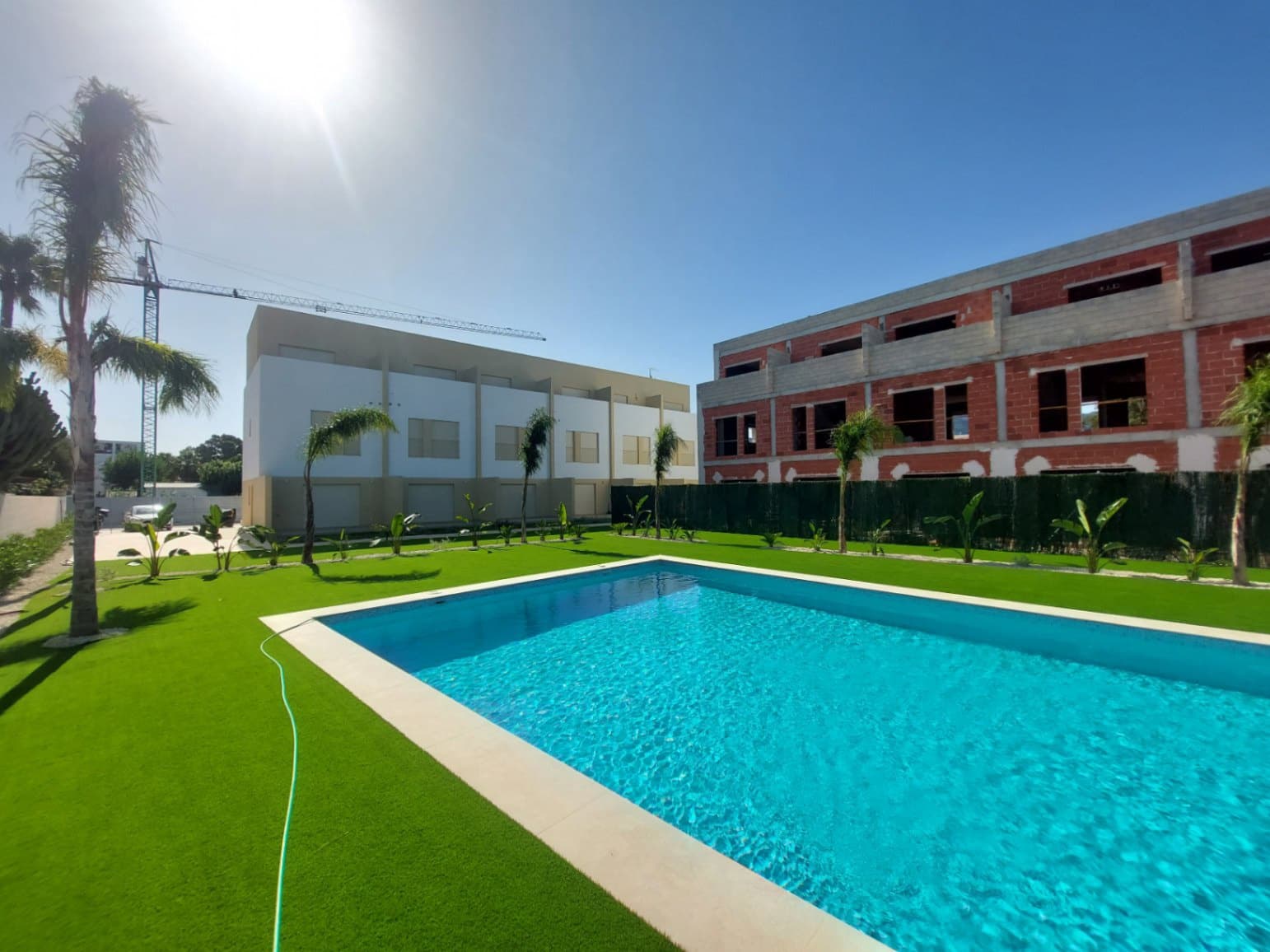 3 sovrum Radhus till salu i Denia med pool garage - 365 000 € (Ref: 9882589)