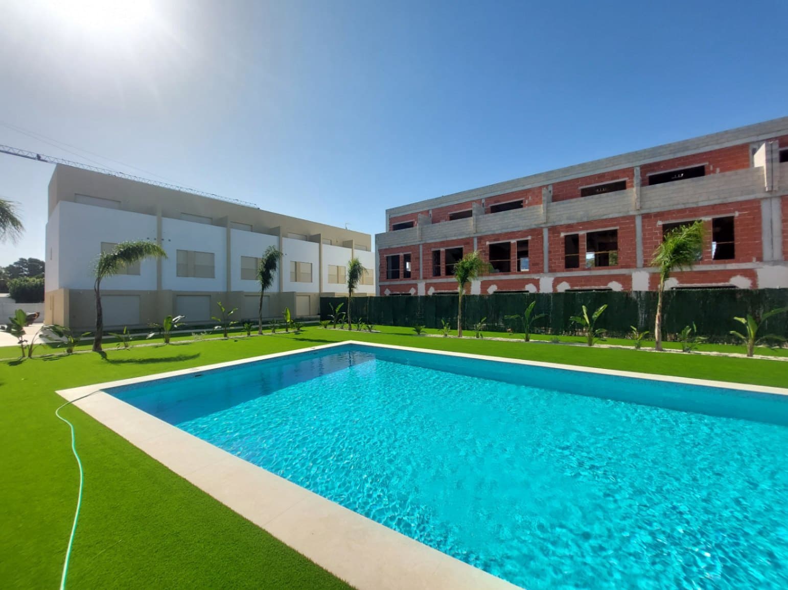 3 sovrum Radhus till salu i Denia med pool garage - 365 000 € (Ref: 9882589)