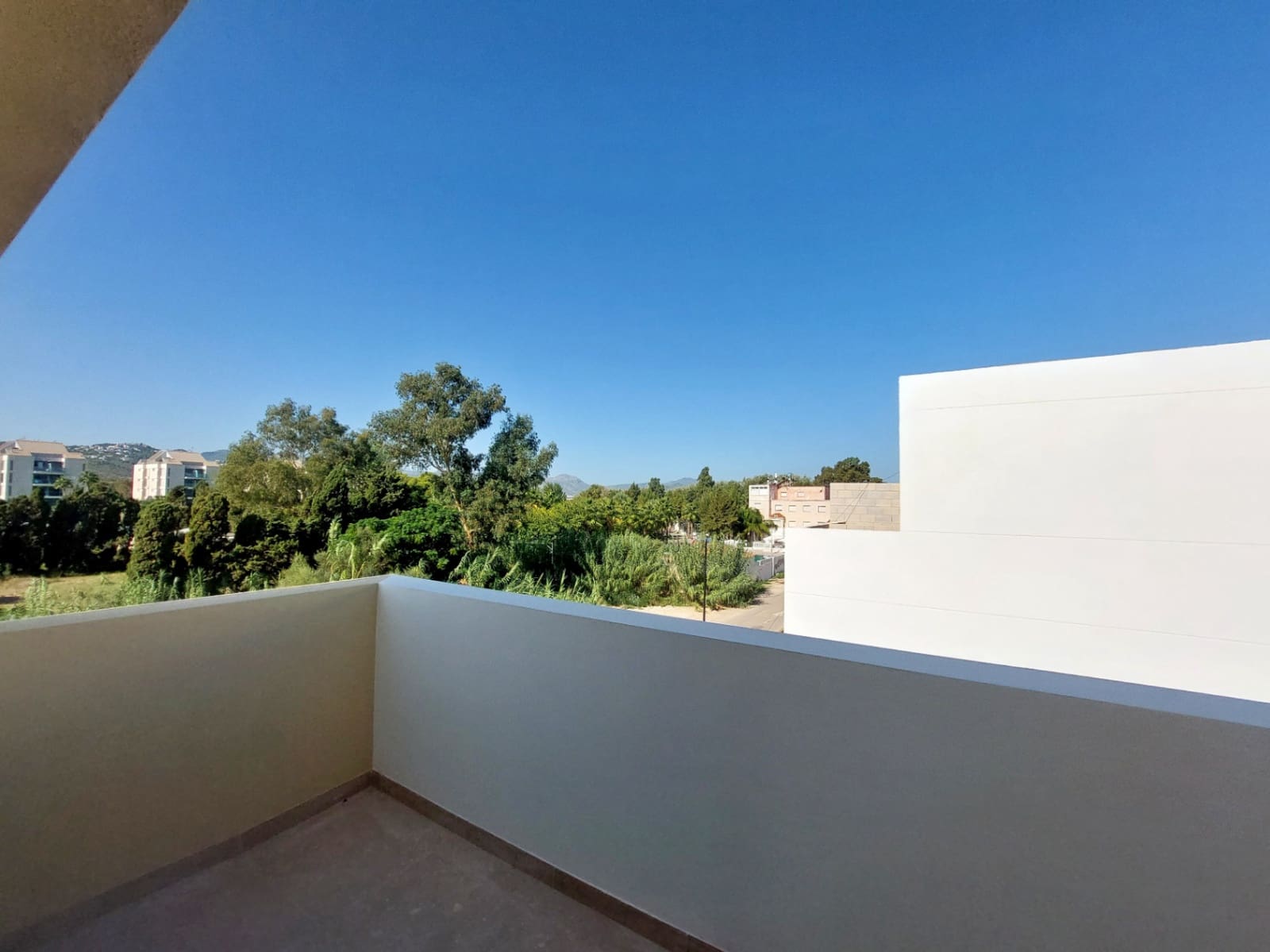 3 sovrum Radhus till salu i Denia med pool garage - 365 000 € (Ref: 9882589)