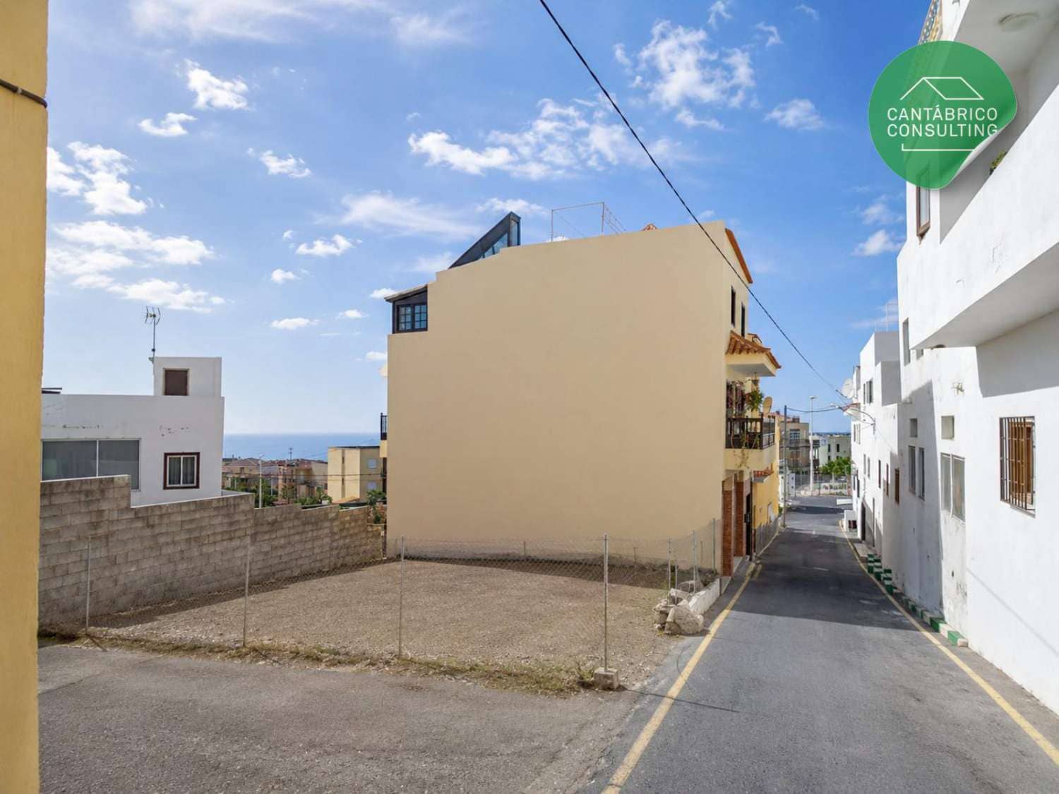 Terrain à Bâtir à vendre à Adeje - 225 000 € (Ref: 10015042)
