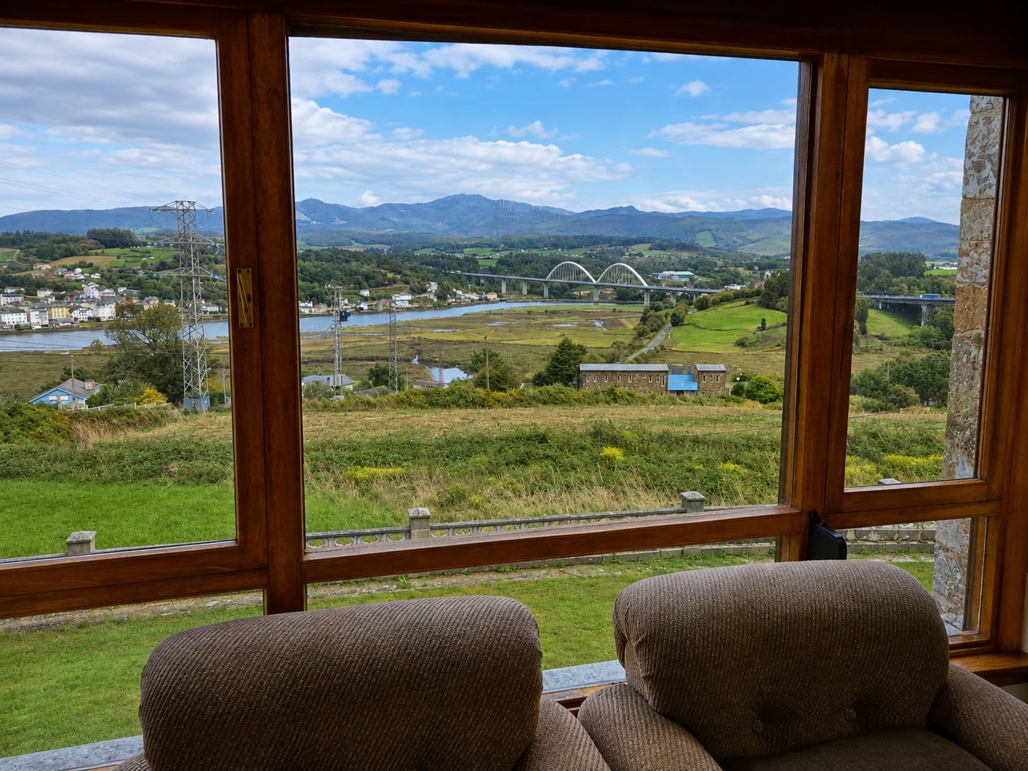 4 bedroom Villa for sale in Coana - € 550,000 (Ref: 10015043)