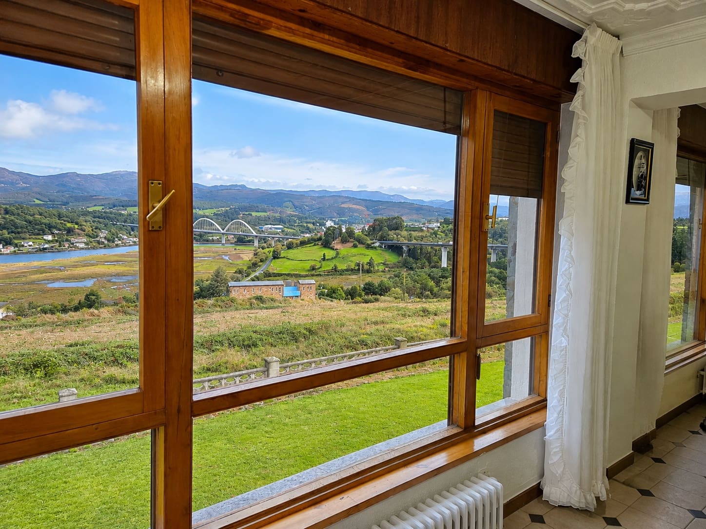 4 bedroom Villa for sale in Coana - € 550,000 (Ref: 10015043)