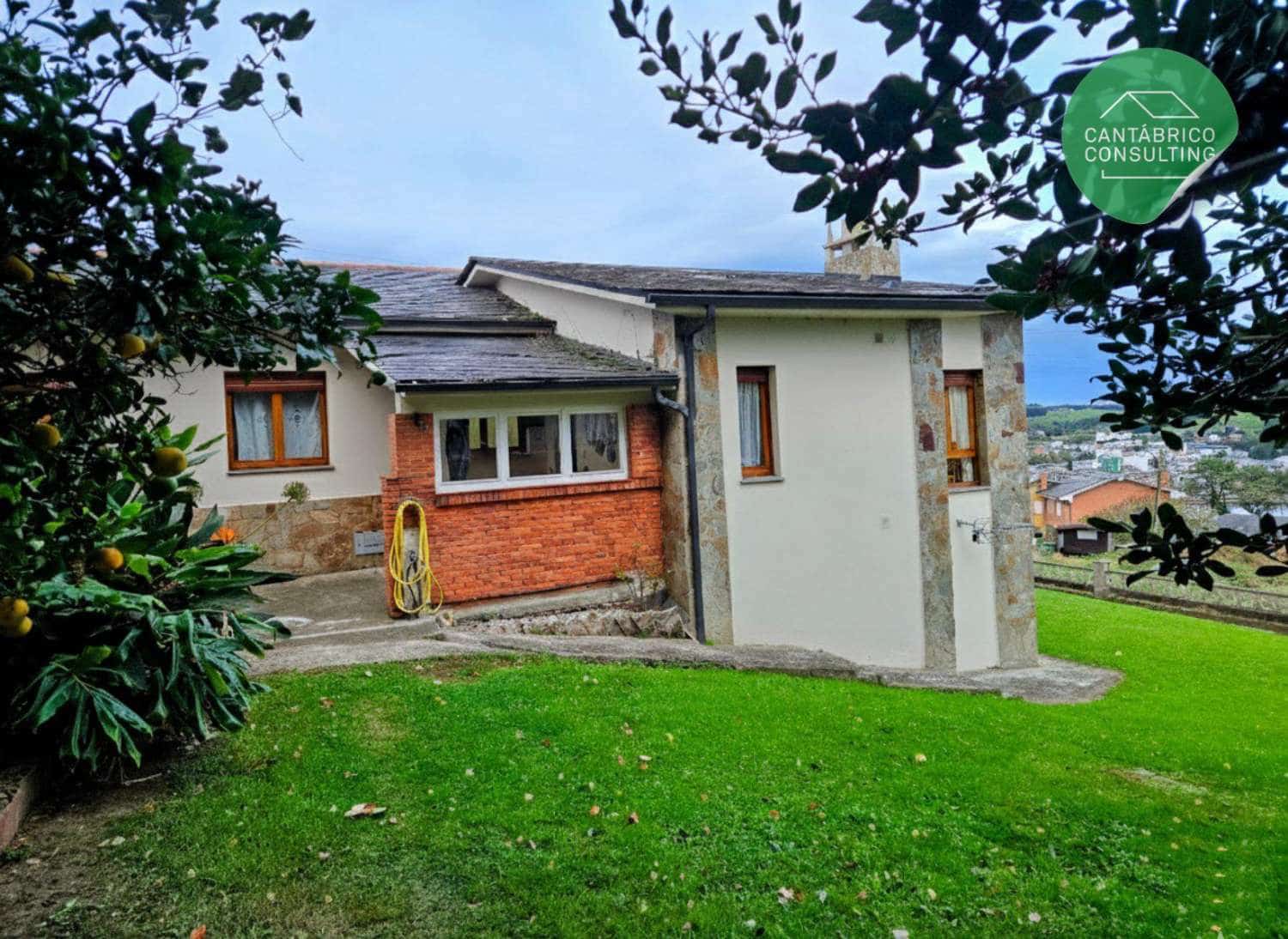 4 bedroom Villa for sale in Coana - € 550,000 (Ref: 10015043)