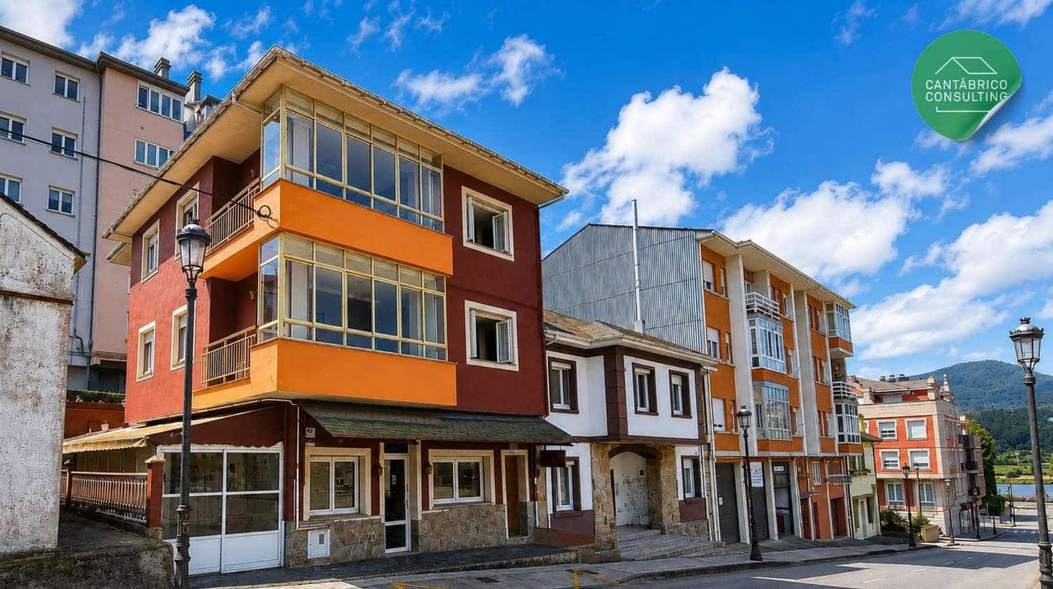 11 bedroom Hotel for sale in Navia - € 450,000 (Ref: 10061271)