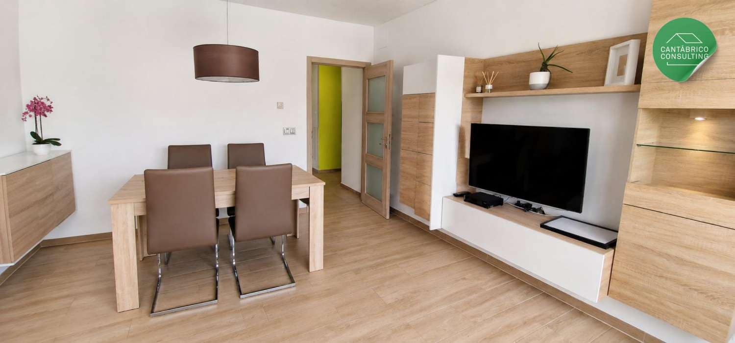 Hotel for sale in Castro de Rei - € 485,000 (Ref: 10061272)