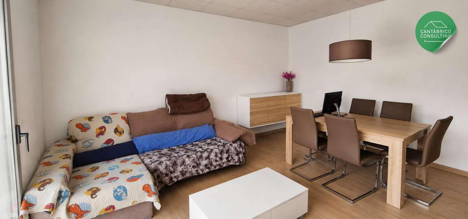 Hotel for sale in Castro de Rei - € 485,000 (Ref: 10061272)