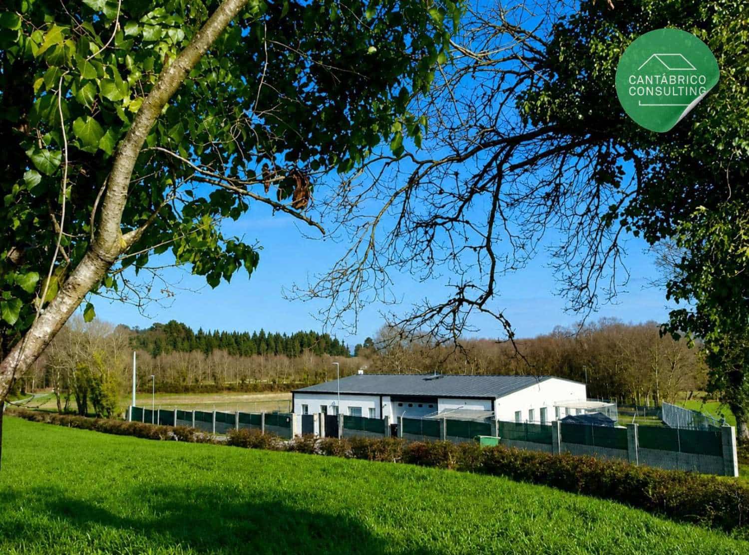 Hotel for sale in Castro de Rei - € 485,000 (Ref: 10061272)