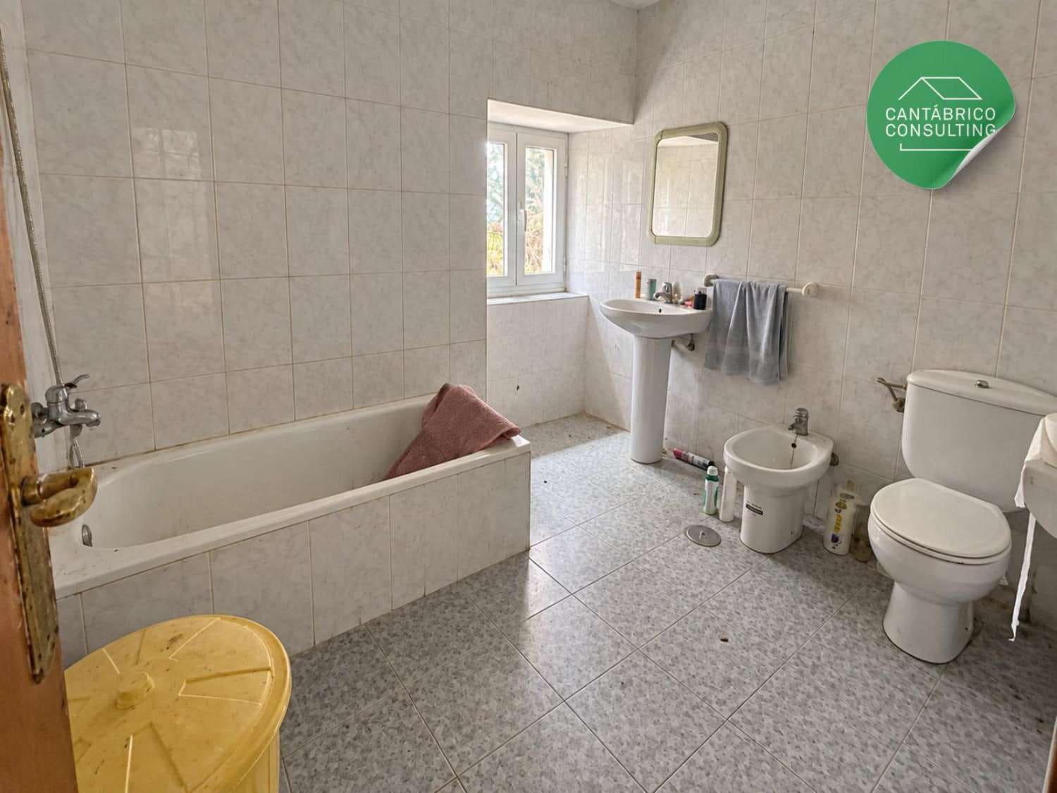3 slaapkamer Huis te koop in Boal - € 72.000 (Ref: 10091042)