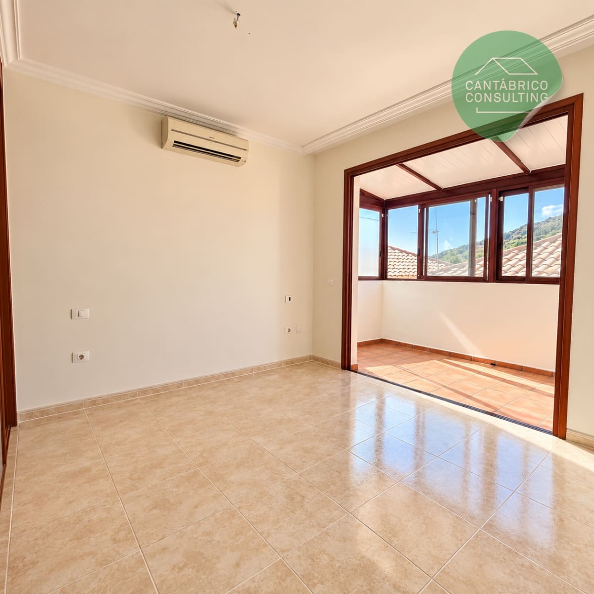2 chambre Villa/Maison à vendre à Arona avec garage - 437 000 € (Ref: 10139132)