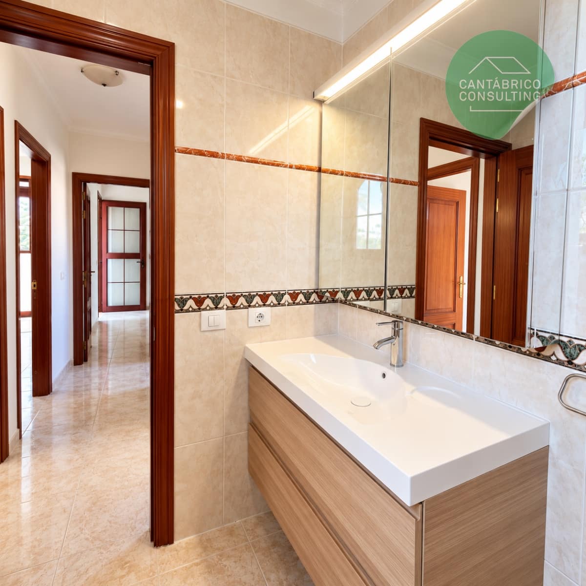2 chambre Villa/Maison à vendre à Arona avec garage - 437 000 € (Ref: 10139132)