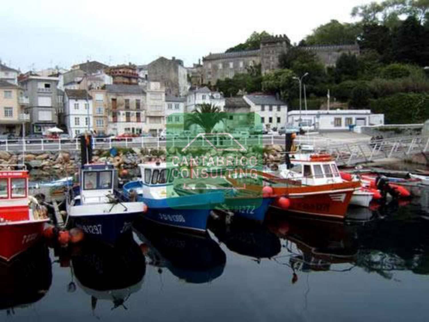 1 soveværelse Semi-Rækkehus til salg i Castropol - € 135.000 (Ref: 3922478)