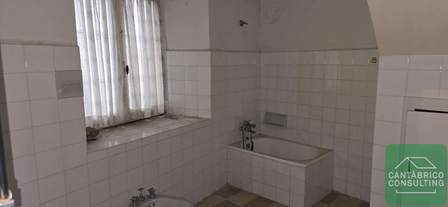 1 soveværelse Semi-Rækkehus til salg i Castropol - € 135.000 (Ref: 3922478)